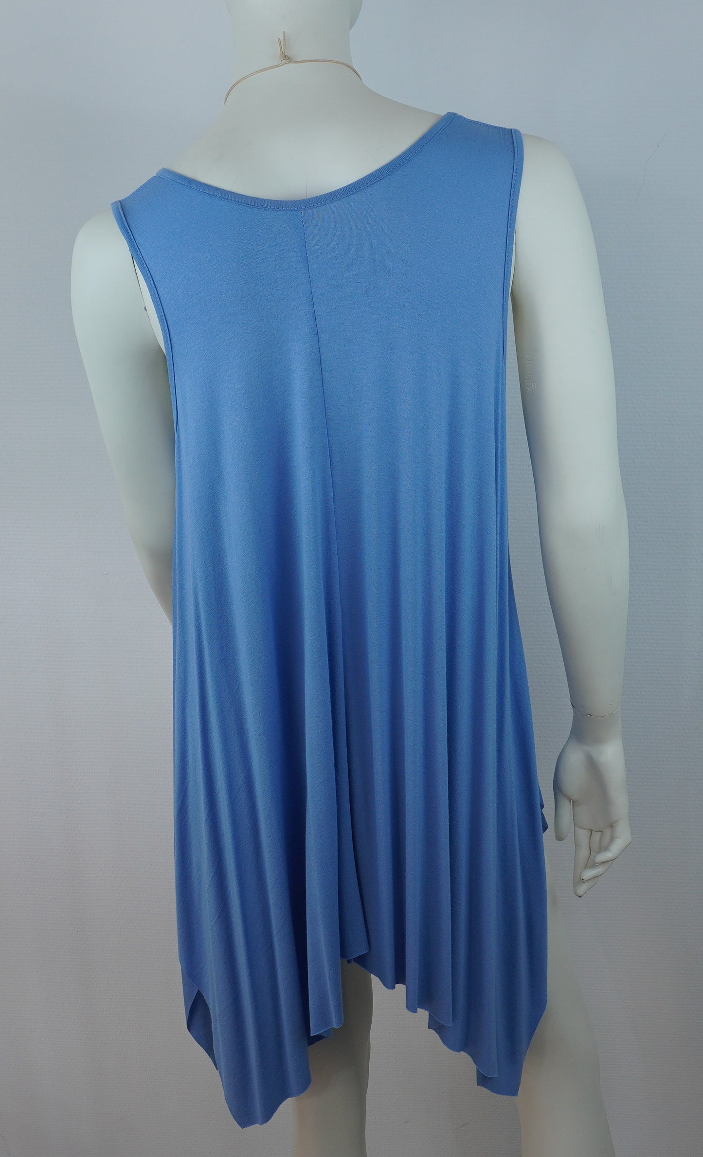 Asymmetrische Tunika / 95% Viskose 5% Elastan – Hellblau