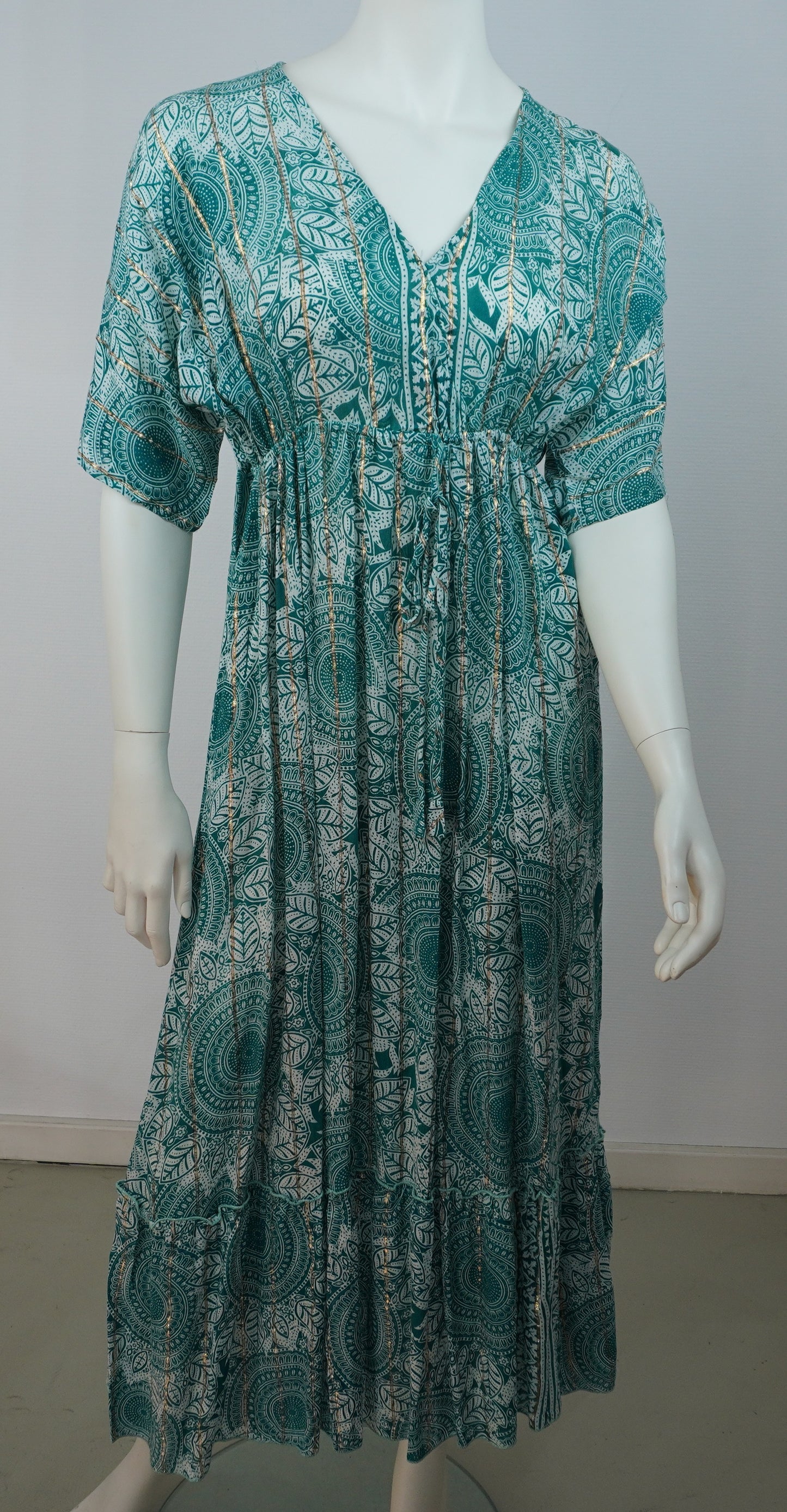 Boho Maxi Kleid – Türkis/Weiß Mandala