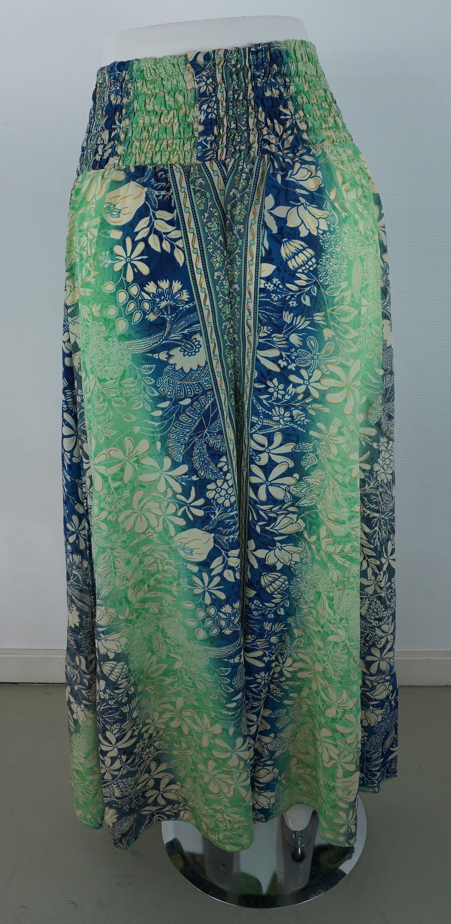 Palazzo Hose – Seide & Viskose | Floraler Boho-Print in Grün/Blau