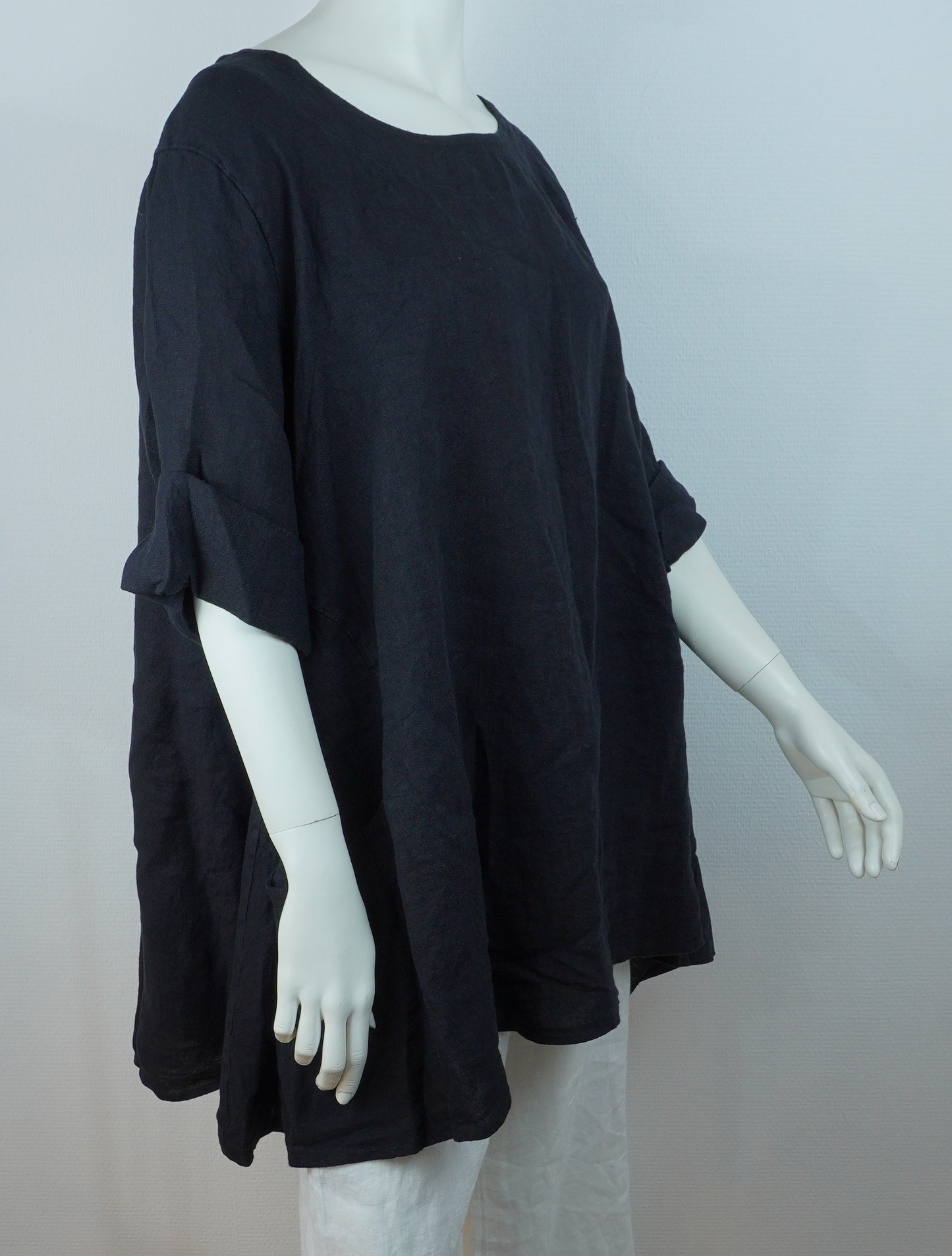 Leinen-Longshirt Schwarz – 3/4-Arm, Locker Fallend, Sommer Basic
