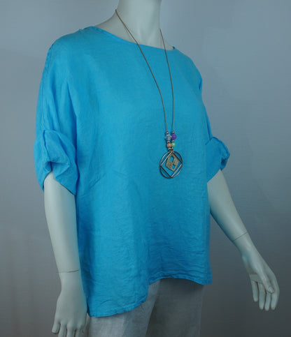 Leinen-Oberteil Türkisblau mit Boho-Kette – Kurzarm, Locker, Sommer-Set