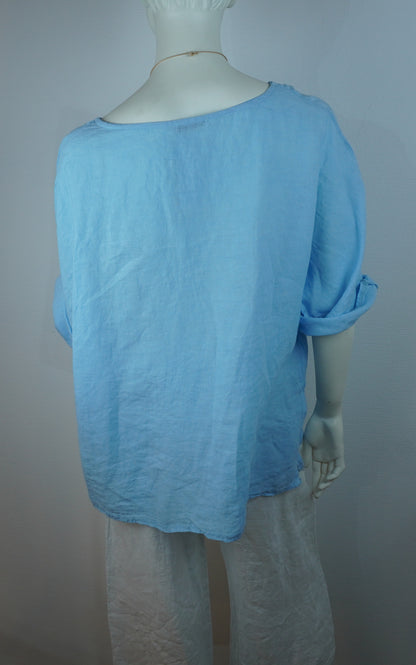 Leinen-Oberteil Hellblau mit Boho-Kette – Kurzarm, Locker, Sommer-Set