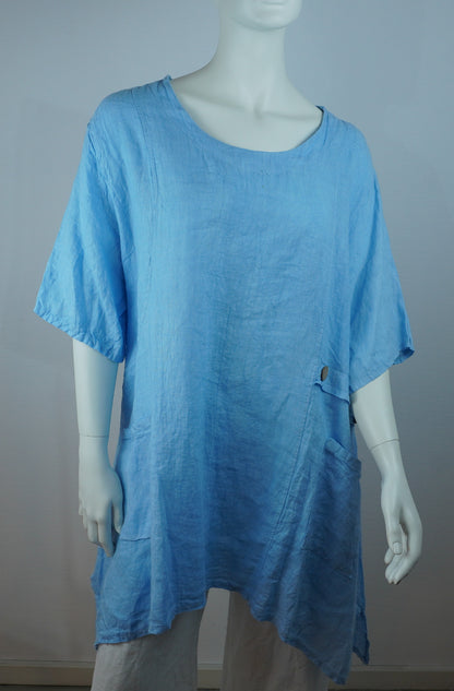 Leinen-Tunika Hellblau – 3/4-Arm, Asymmetrischer Saum, Fronttasche