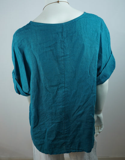 Leinen-Oberteil Smaragdteal mit Holzkette – Kurzarm, Seitenschlitze, Sommer-Set
