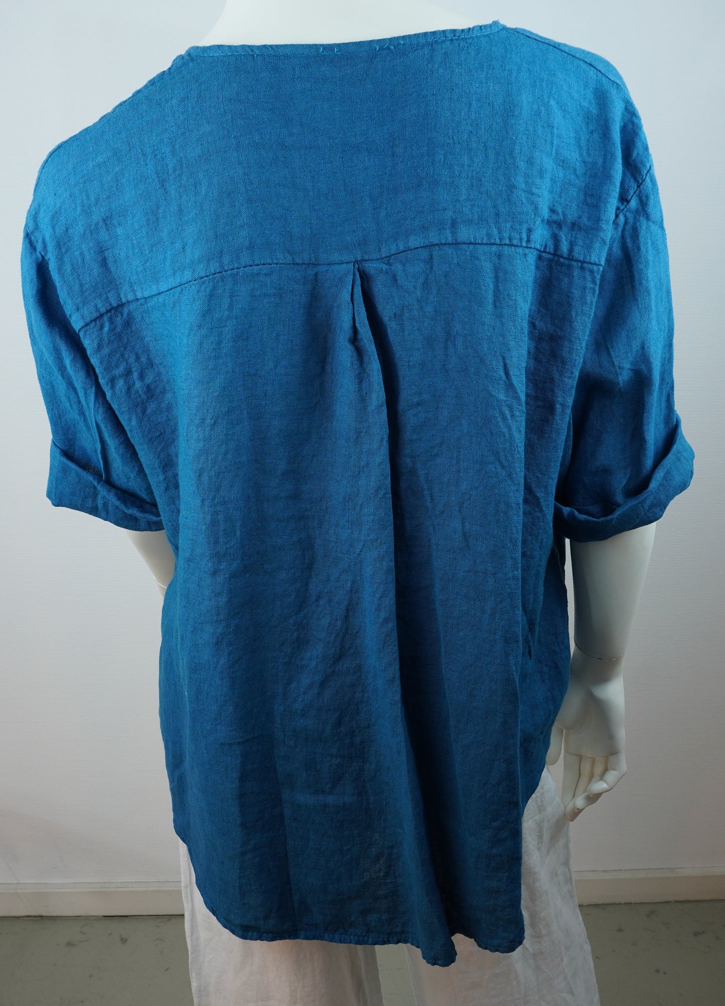 Oversize Leinenbluse 100% Leinen – mit dekorativem Statement-Knopf, Petrol