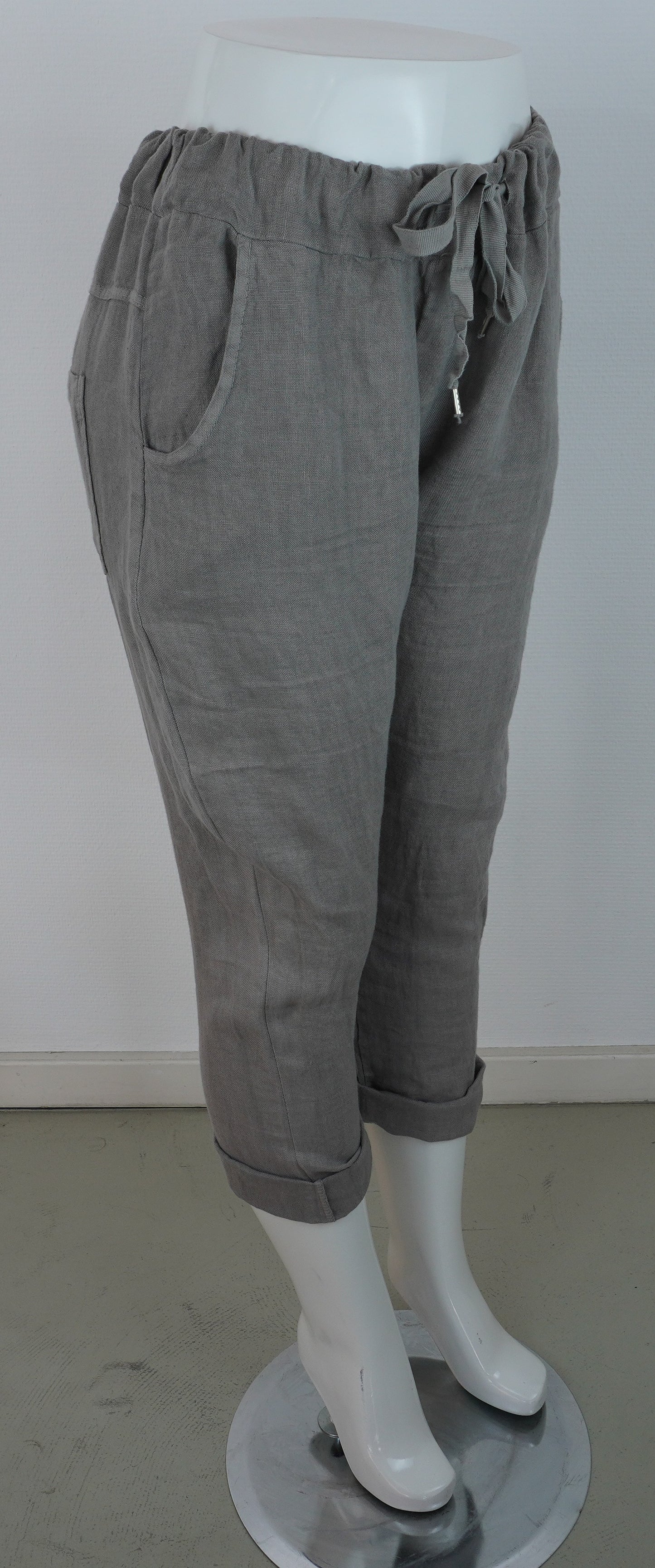 Caprihose 100% Leinen – Steingrau, elastischer Bund, Sommerlook