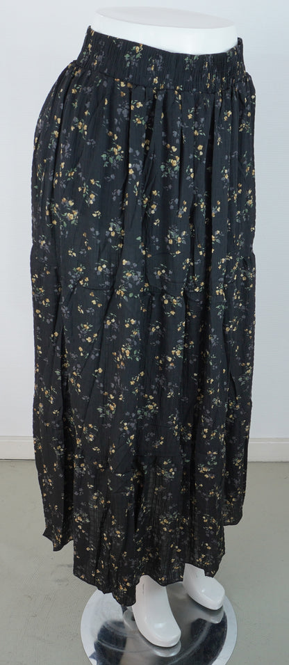Sommerrock 100% Viskose – Schwarzer Blumenprint, Stufenrock mit Gummibund