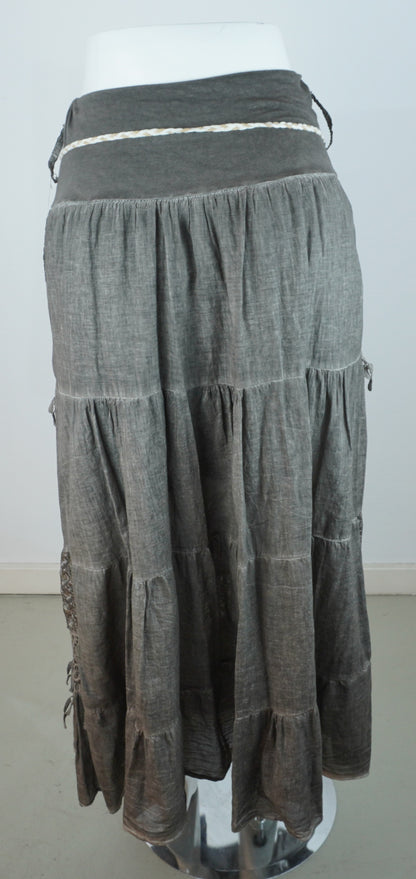 Boho-Rock Grau – Spitze & Häkeldetails