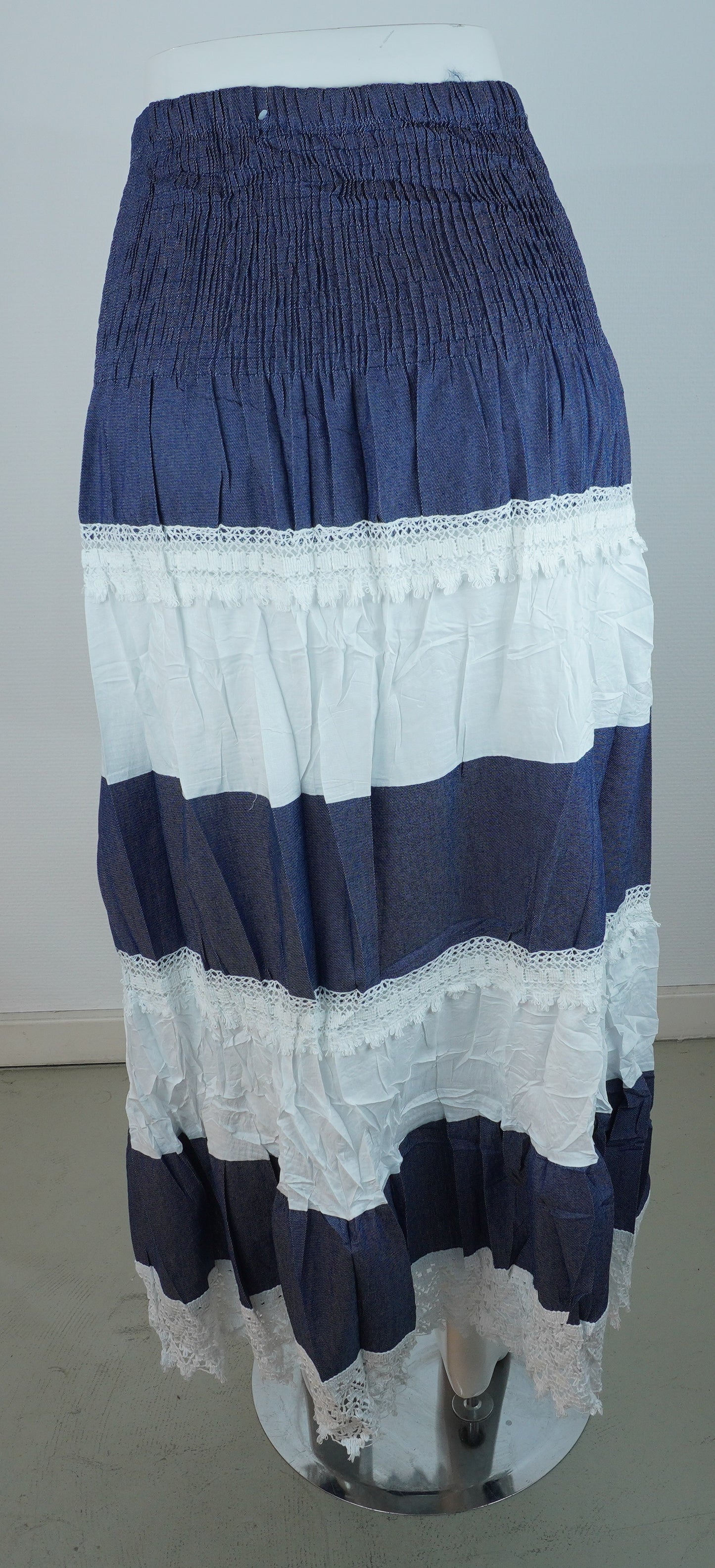 Boho-Stufenrock mit Spitze – Navy/Weiß