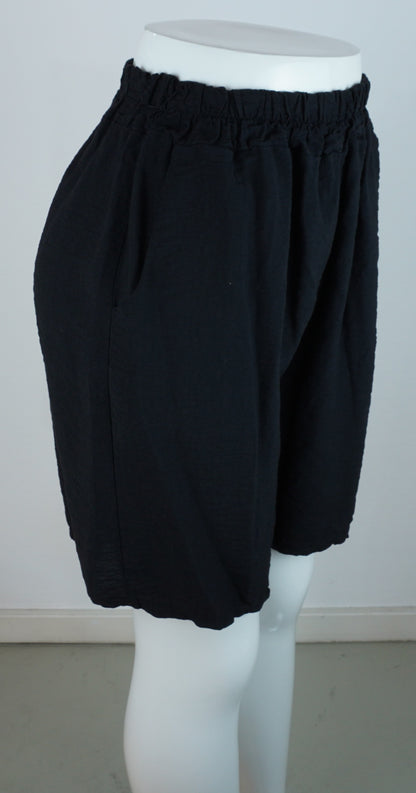 Leichte Sommer-Shorts – Schwarz