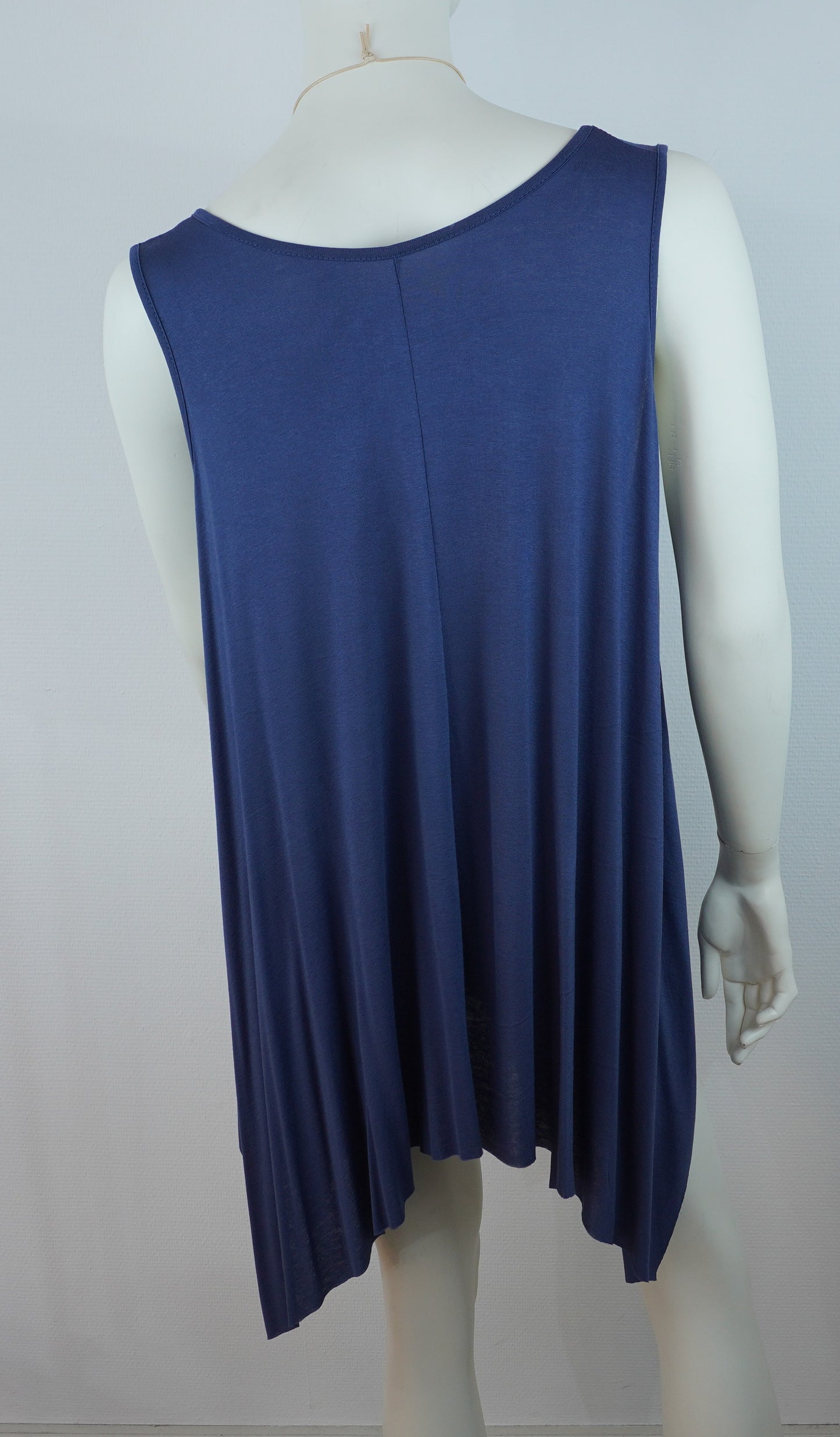 Asymmetrische Tunika / 95% Viskose 5% Elastan – Navy