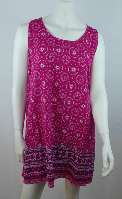 Kleid mit Ethno-Muster / 100% Viskose – Pink/Magenta