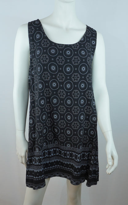 Kleid mit Ethno-Muster / 100% Viskose – Schwarz/Grau