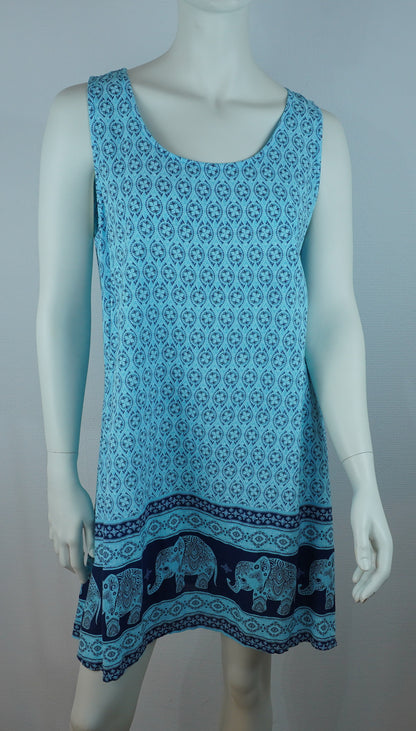 Kleid mit Elefanten-Muster / 100% Viskose – Türkis