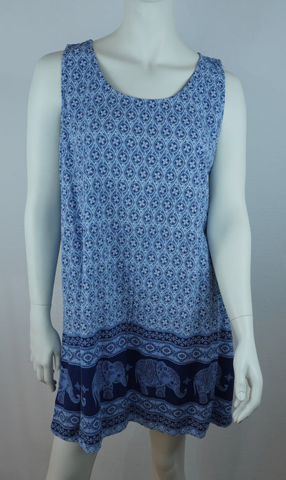 Kleid mit Elefanten-Muster / 100% Viskose – Blau