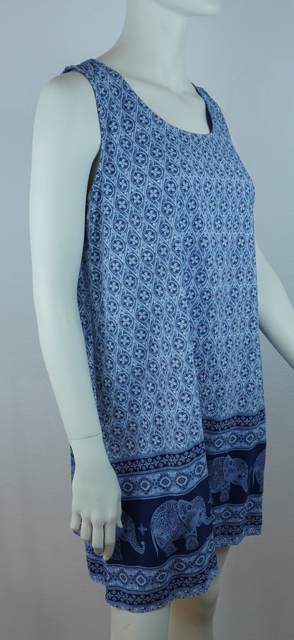 Kleid mit Elefanten-Muster / 100% Viskose – Blau