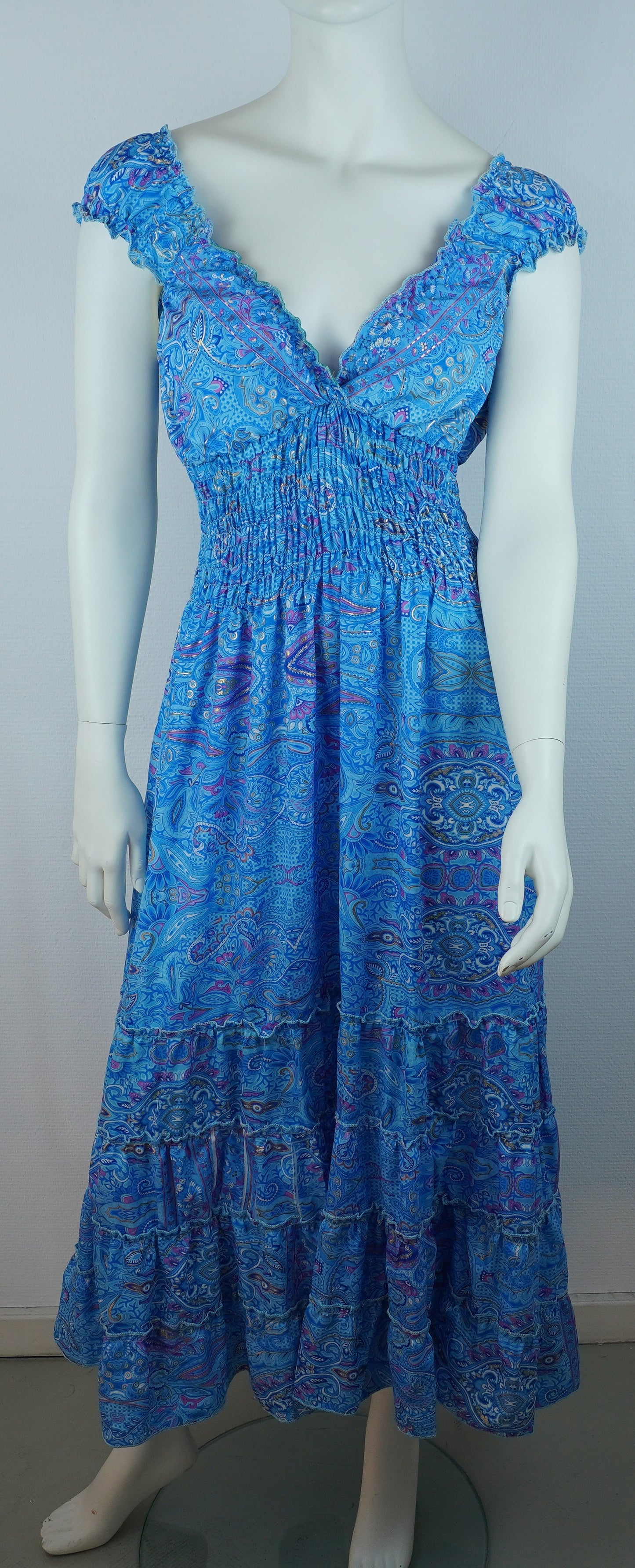Boho Maxi Kleid Blau – Paisley Muster – V‑Ausschnitt – Smokbund – Sommer Kleid