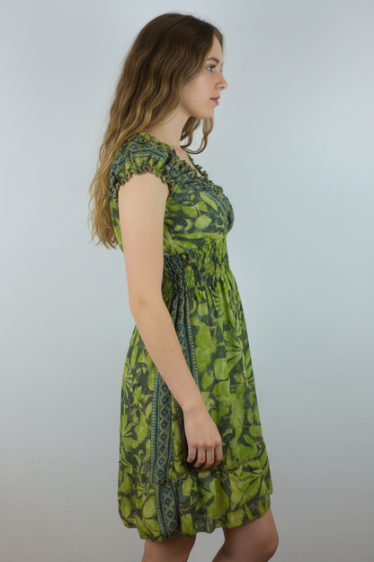 Boho Sommerkleid Tropical Jungle – Model Seite