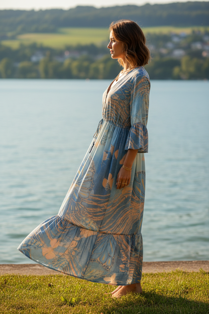 Boho Maxikleid Butterfly Print Blau/Peach/Beige – Seitenansicht