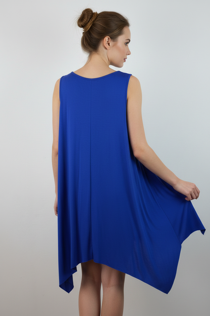 Asymmetrische Tunika Royalblau – Model Rücken