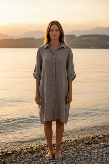 Leinenkleid Greige – Vorderansicht Bodensee